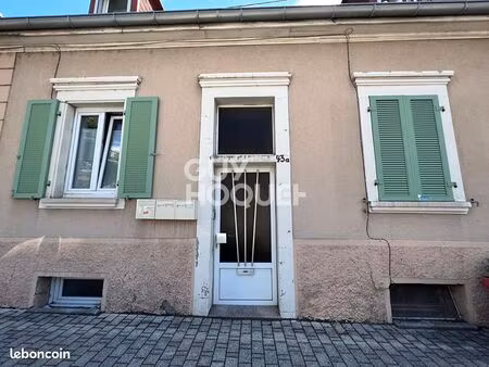 studio 1 pièce 24 m²