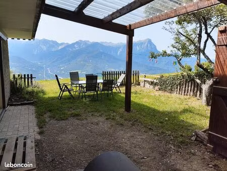 t3  jardin  rez de jardin  puy-sanieres  à partir de 15 sept