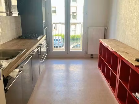 beau t4 avec bureau - 88m2 - secteur place ney angers