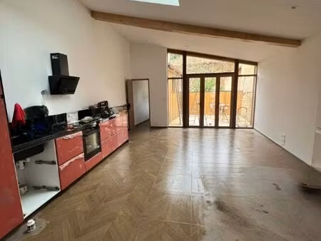 appartement rdv avec cour