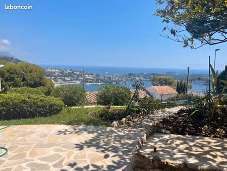 face a la mer - location meublee moyenne duree