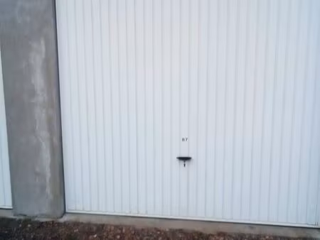 grand garages entrepot