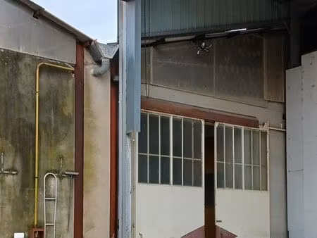 local  atelier 110m2