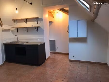 appartement t2 le pallet