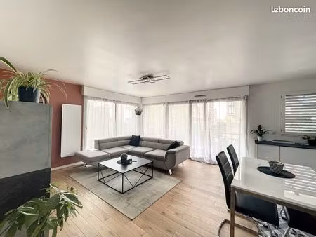 loue 3 pièces + balcon + parking - gresillons