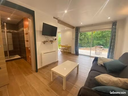 grand studio meublé tout compris