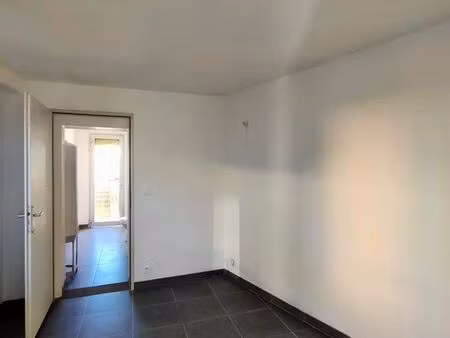 appartement 3 pièces 46 m²