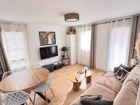 2 pc - quartier maraichers