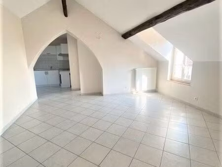 appartement 3 pièces 43 m²