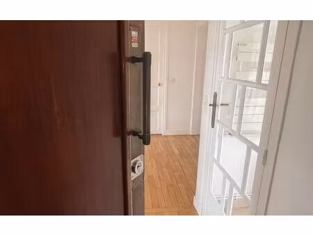 location appartement  55.16 m² t-2 à paris 16  1 790 €