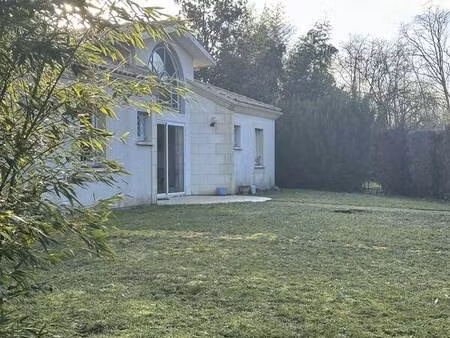 maison t6 de 150m² (4 chambres et un bureau)