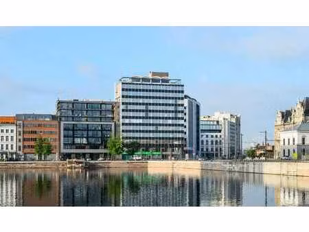 bureau à louer dans l'immeuble tavernier à anvers