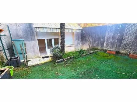 location appartement 2 pièces 40 m² à castillon-la-bataille (33350)