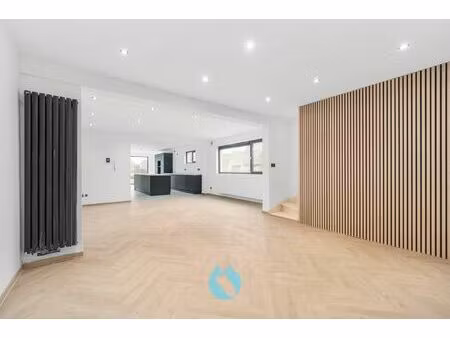 ruime instapklare woning met 3 slaapkamers en tuin (epc a)