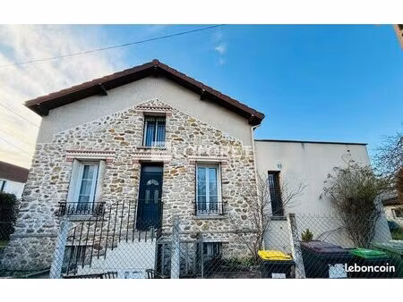 maison 6 pièces 133 m²