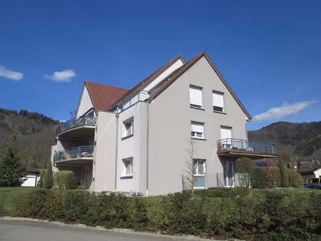 f3 dernier étage dans résidence