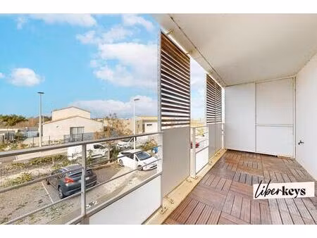 port-la-nouvelle : sublime appartement t2 avec une terrasse de 12 33 m²