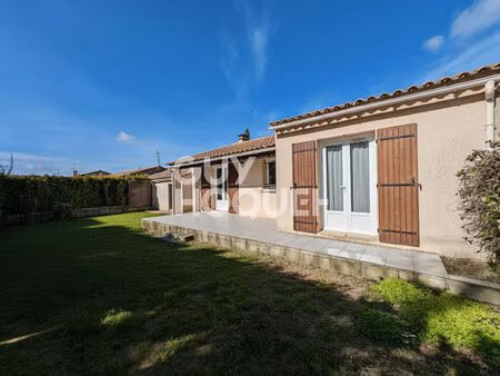 maison de plain-pied - jardin - garage - calme