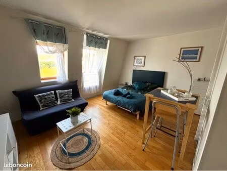 studio dans résidence privée