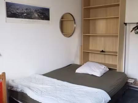 loue chambre meublée