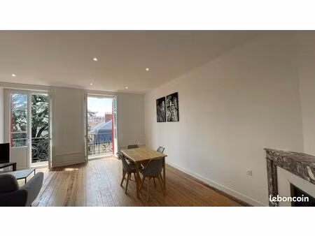 t5 à louer hypercentre roanne