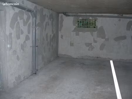 parking dinard - garage - box - place de stationnement - hivernage