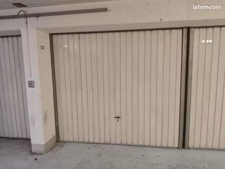 garage/box 10 m² poitiers