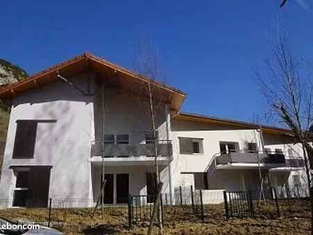 appartement 3 pièces 72 m²