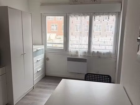 location studio meublé 17 m² – centre-ville de dunkerque