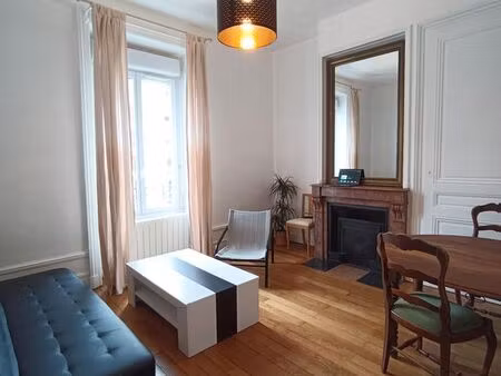 appartement 50m2 villeurbanne grand-clément