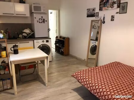 studio rue auguste comte