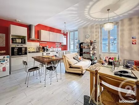 appartement 2 pièces 50 m²