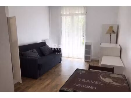 ravier immobilier vous propose ce studio meuble à la location