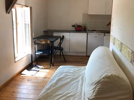 charmant petit deux pièces à 10 mn de troyes