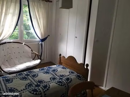 chambre 1 pièce 12 m²