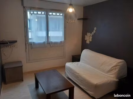 studio 1 pièce 16 m²