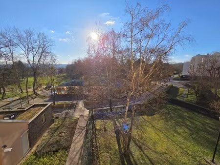 appartement 3 pièces - 65 m²