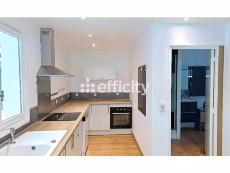 maison 8 pièces - 120 m²