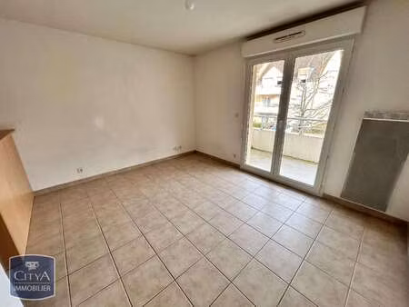 location appartement 2 pièces piscine au mans (72000) : à louer 2 pièces piscine / 35m² le