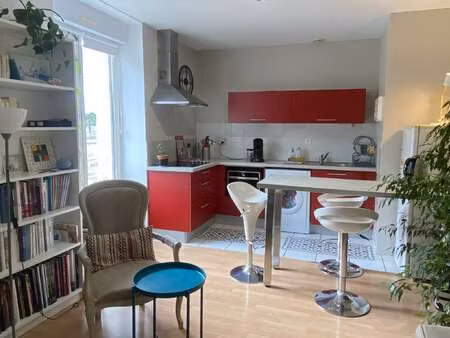 location appartement 3 pièces meublé à pontivy centre ville (56300) : à louer 3 pièces meu