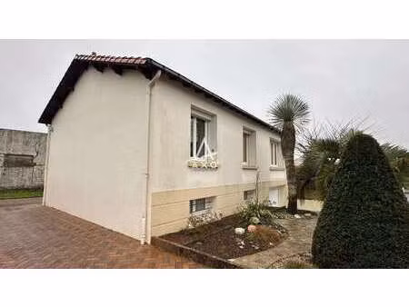 vente maison à la bruffière (85530) : à vendre / 94m² la bruffière