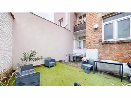 huart hamoir / gare de schaerbeek - 1 ch + bureau - cour sud