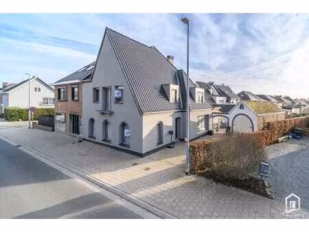 rustig gelegen en lichtrijke gezinswoning