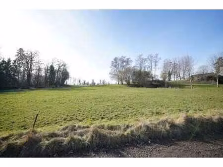 magifique terrain de +-1720m² (largeur façade 28m)