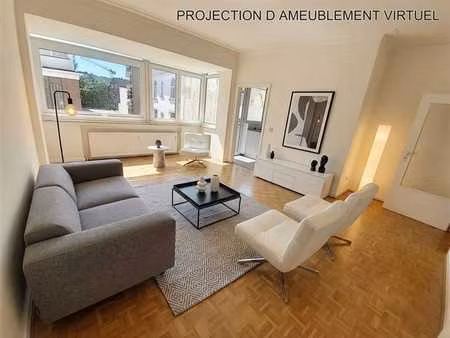 montgomery : appart. 2 ch. idéalement situé avec petit balco