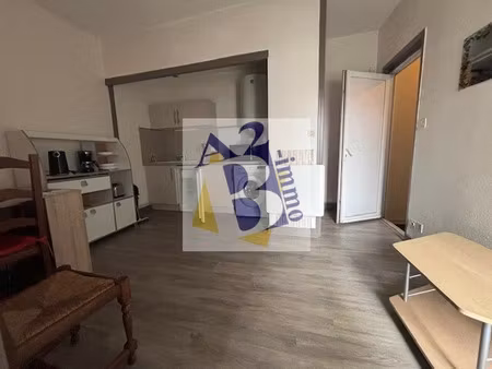 location meublée appartement 1 pièce à angouleme (16000)  395 €