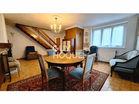 amiens sud est - jolie maison d'environ 90m² avec jardin et garage