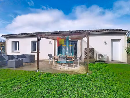 maison récente de plain pied