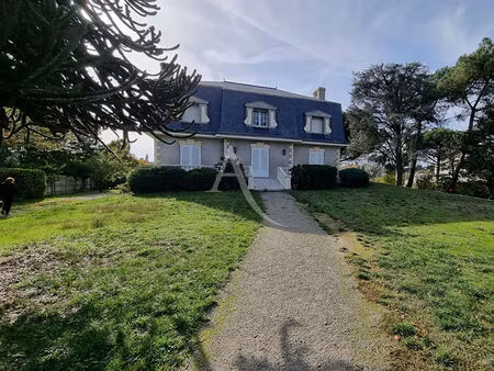maison bourgeoise de caractère à rénover - proche loire et nantes