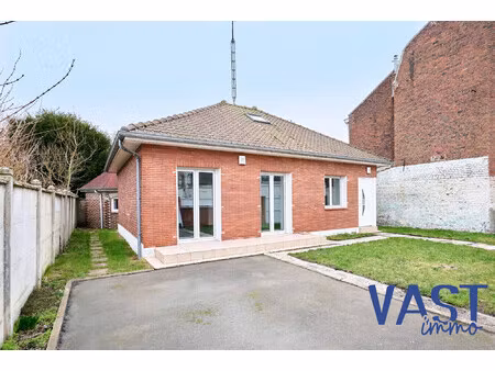 maison semi plain-pied inviduelle/ parking